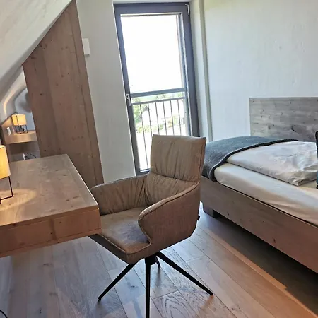 Neues Stilvolles Suedsteiermark In Ruhiger Lage Aussicht Inkl Wallbox Holiday home